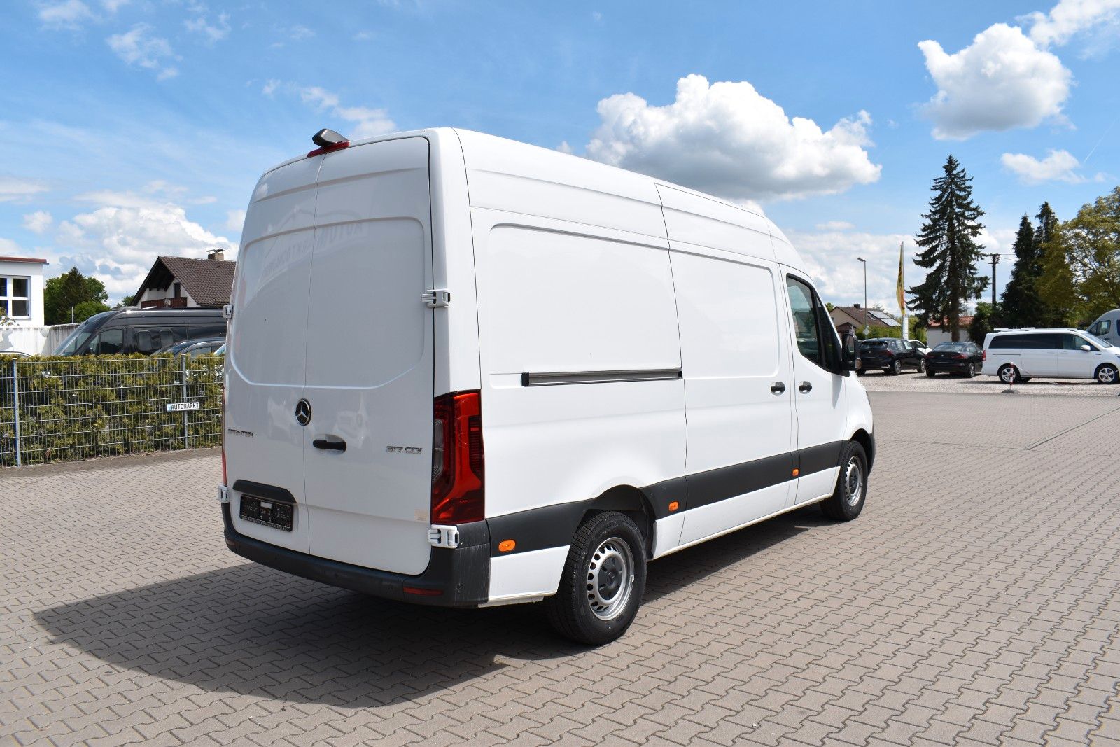 Mercedes-Benz Sprinter 317 CDI Hochraumkast. 9 G-Tronic Abstan imagem 3