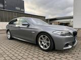 BMW 5er  F11 520dA./M-Paket/ Touring/Sport... - BMW 520 aus 2012: 520d M Paket