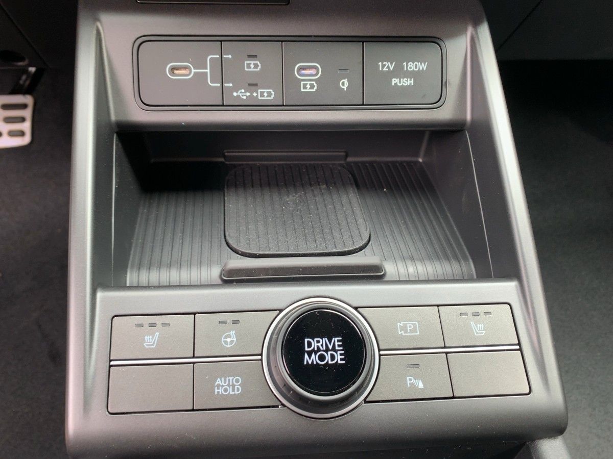 Fahrzeugabbildung Hyundai KONA Elektro 150 kW N Line ab 31.07.25 verfügbar