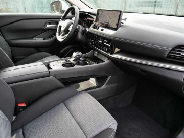 Nissan X-Trail - 12