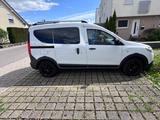 Dacia Dokker TCe 115 Stepway Celebration Stepway C... - Dacia Dokker von privat