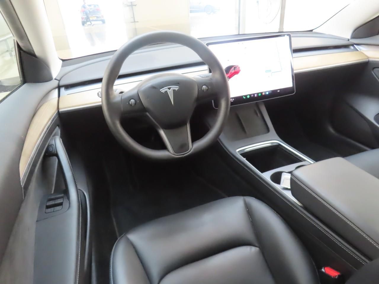 Tesla Model 3 Standard RWD Plus FACELIFT [ LFP-ACCU+WA imagem 3