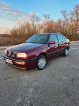 Volkswagen Vento 1.8 CL Auto CL - Volkswagen Vento: 1.8