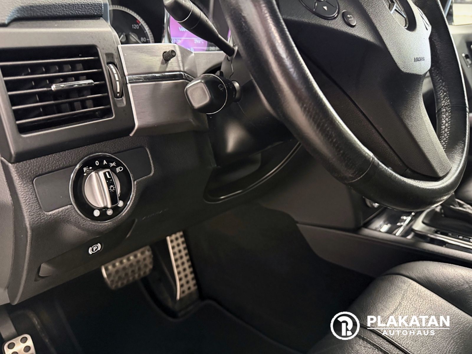 Fahrzeugabbildung Mercedes-Benz GLK 320 CDI 4Matic Navi Leder Panorama Bi-Xenon