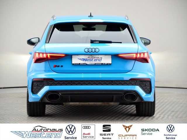 Fahrzeugabbildung Audi RS3 Sportback 2.5l TFSI 294kW qu. Matrix 280km/h