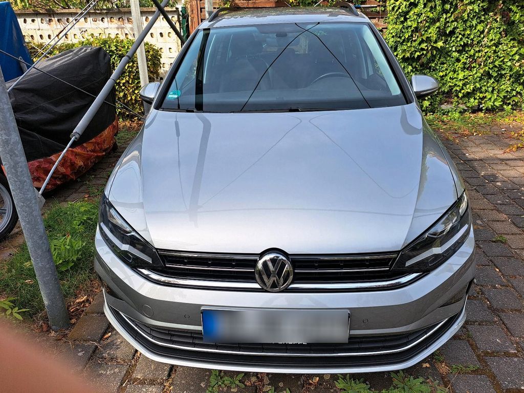 Image of Volkswagen Golf Sportsvan