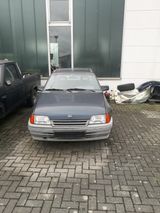 Opel Oldtimer opel kadett e - Opel Kadett aus 1991