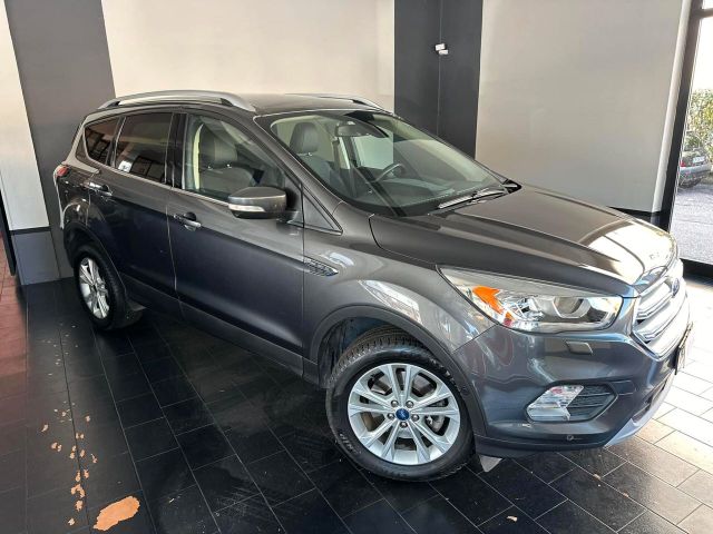 Ford Kuga 1.5 TDCI 120 CV S&S 2WD Plus 85.000KM