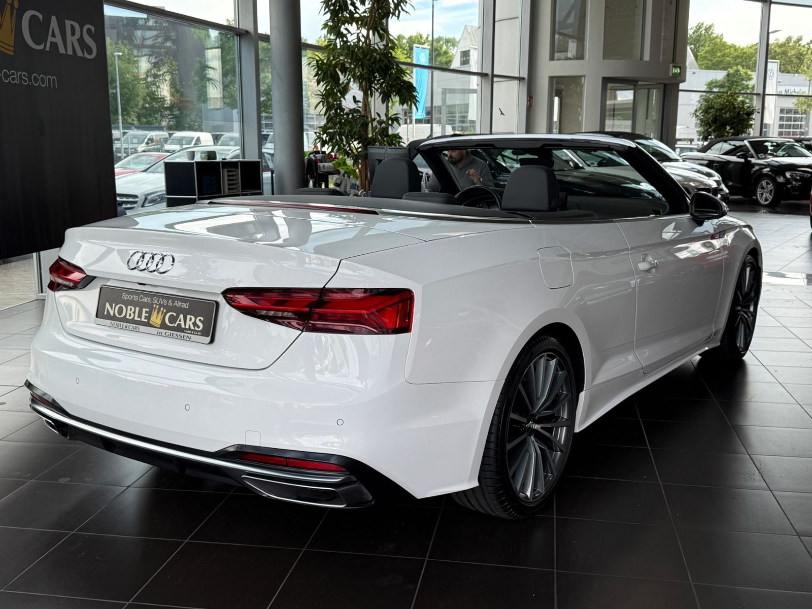 Fahrzeugabbildung Audi A5 Cabrio advanced 40 TFSI S tronic MATRIX KAM