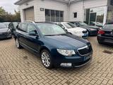 Skoda Superb Combi Elegance Automatik AHK Klima 1.Hand - Skoda Superb: Combi Elegance