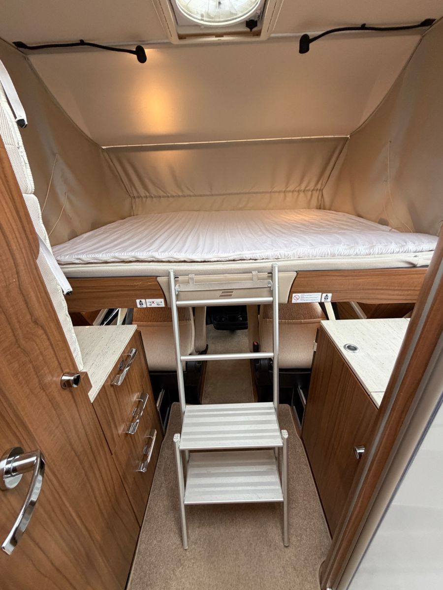 Fahrzeugabbildung HYMER / ERIBA / HYMERCAR B-Klasse 534 DL