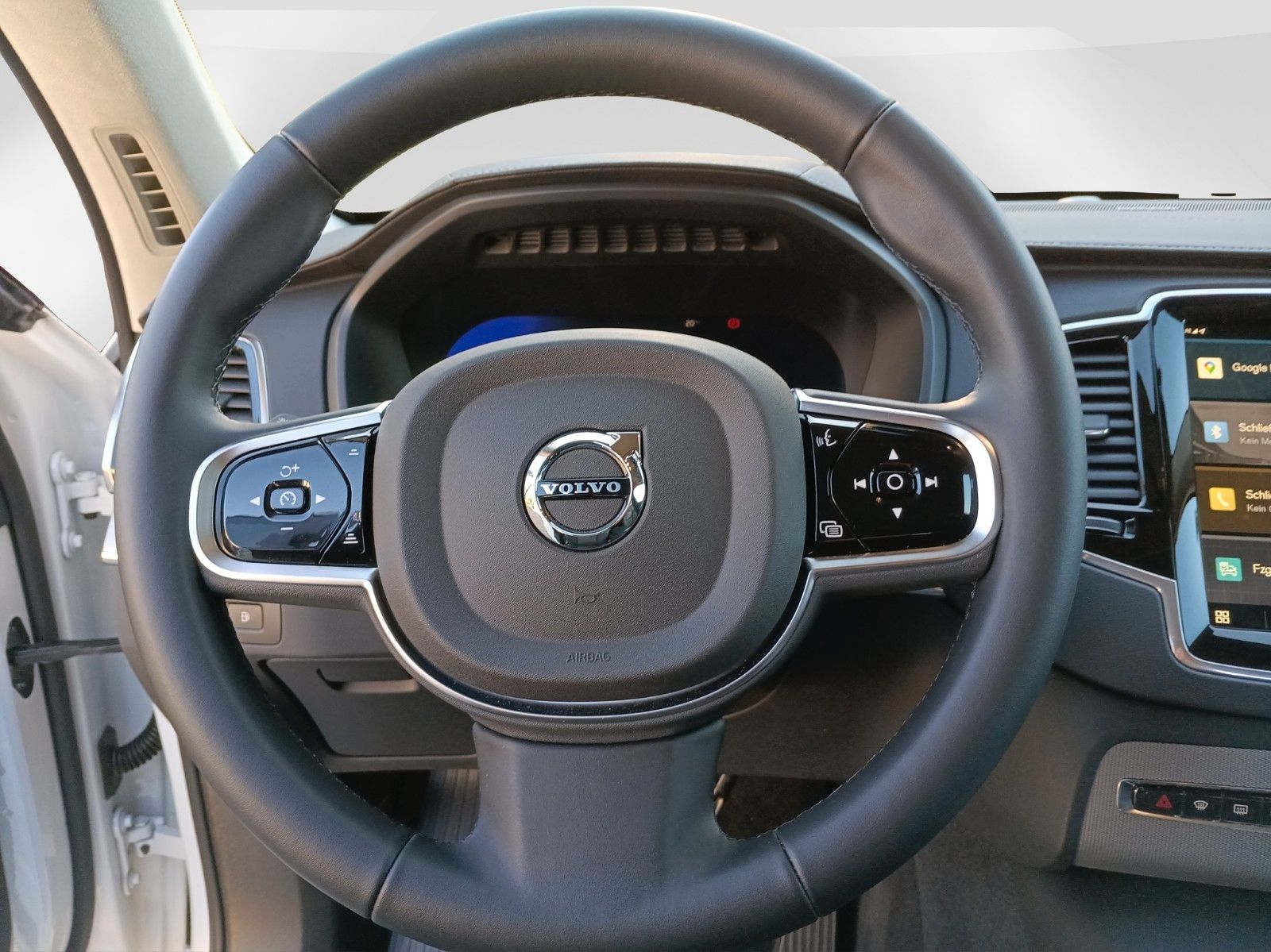 Volvo XC90 T8 Ultra Bright Recharge - AHK Pano 360° foto 13
