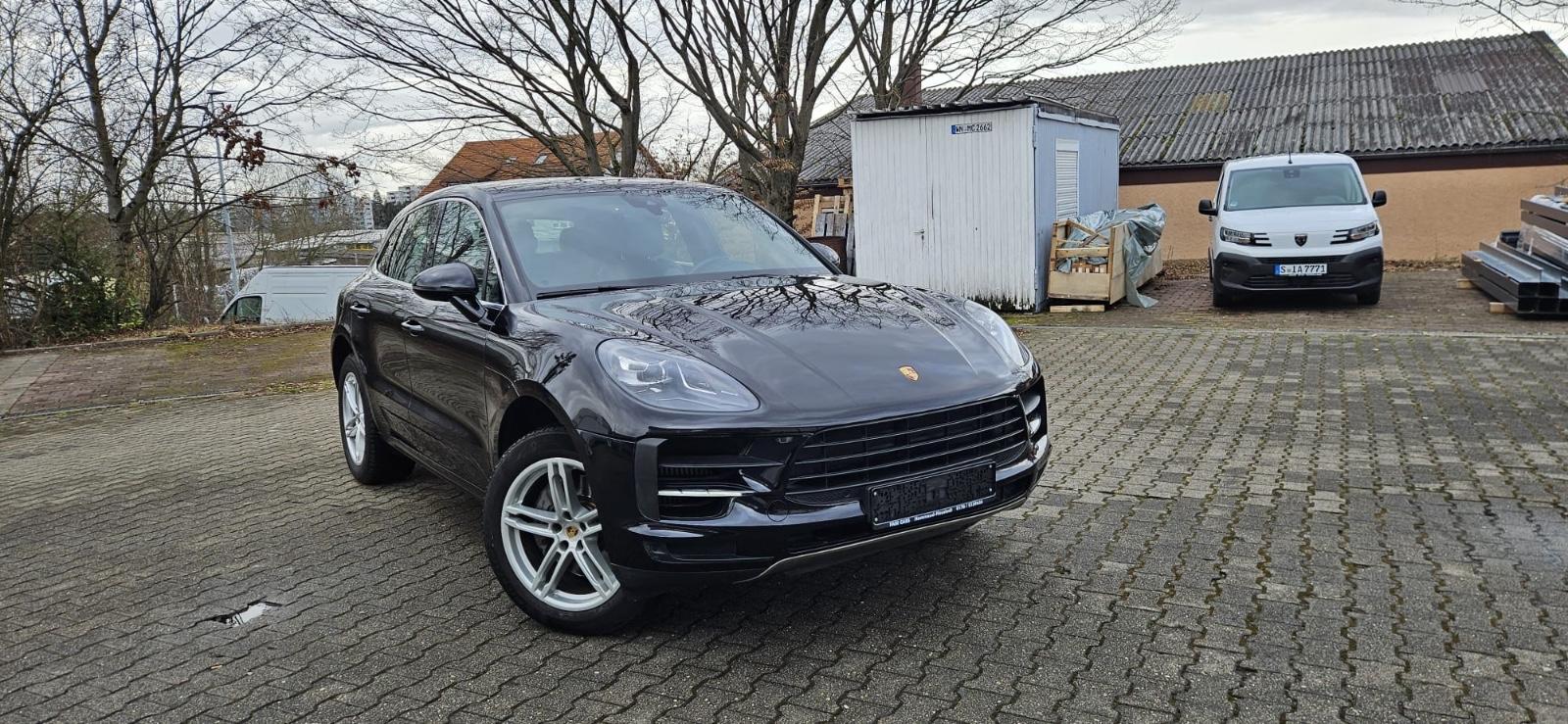 Porsche Macan S