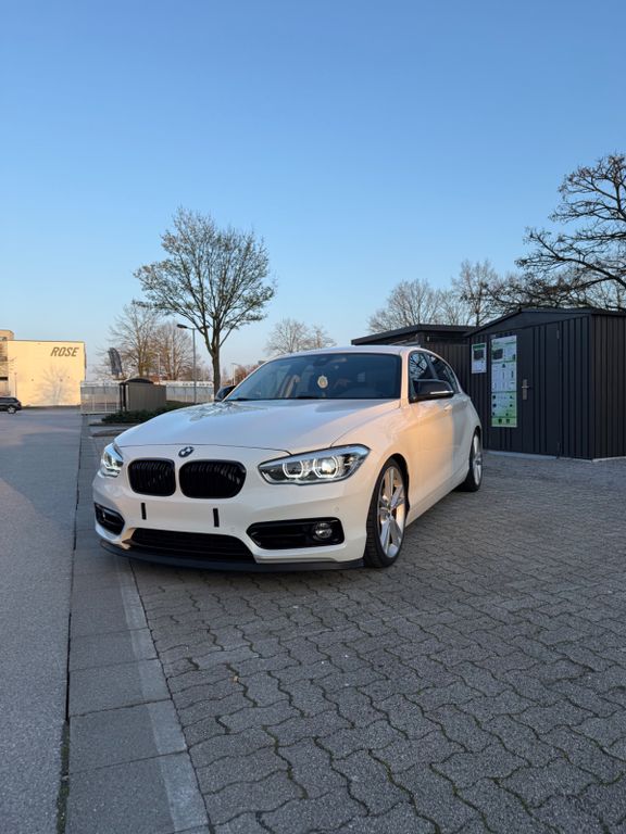 Image of BMW 120