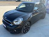 MINI Paceman Mini Cooper S Paceman ALL4 JOHN COO - schwarze MINI Cooper S Paceman