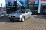 BMW 318i Touring 8-fach Sitzheizung Klima PDC - BMW 3er Reihe aus 2005: Kombi