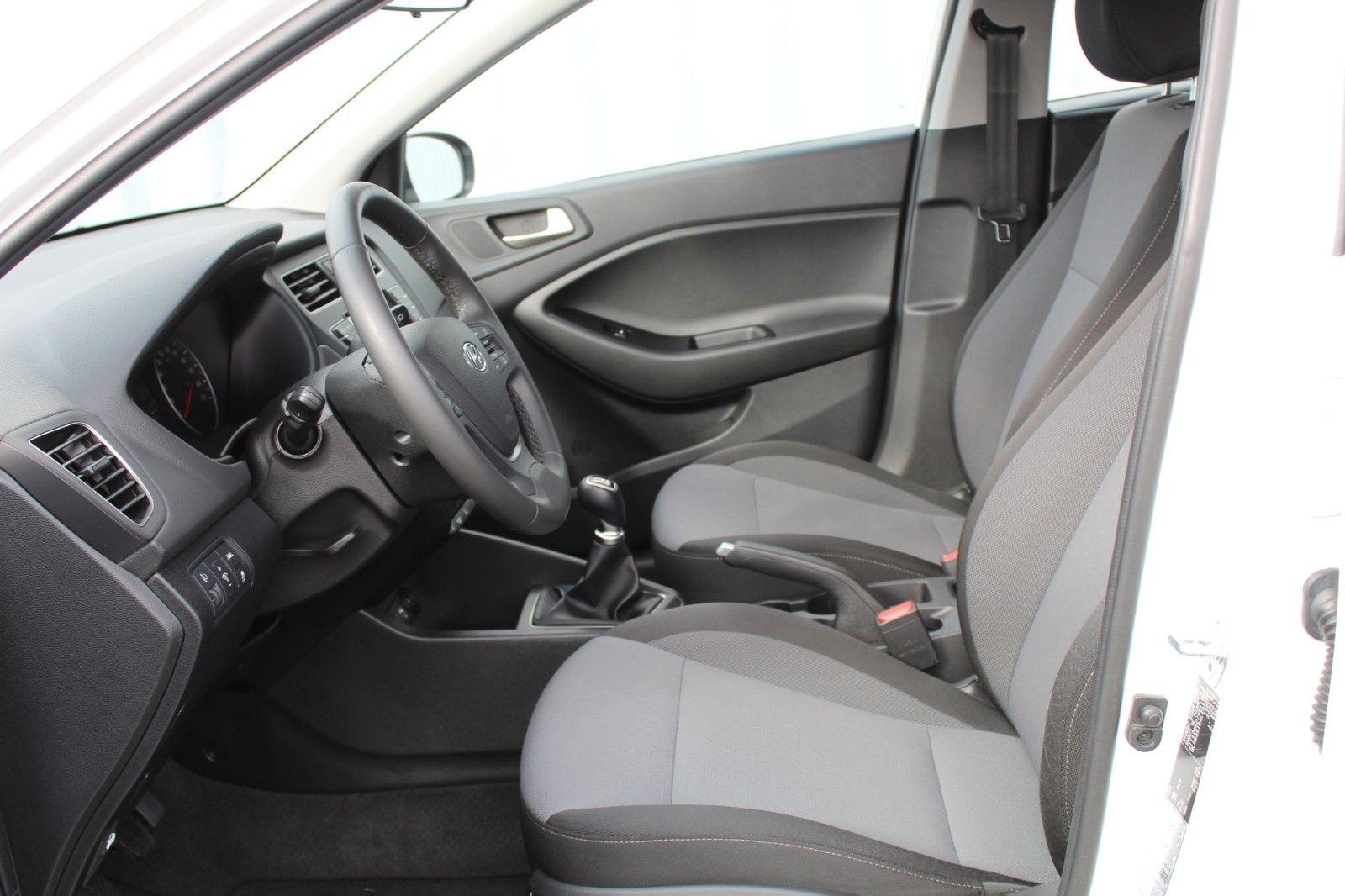 Fahrzeugabbildung Hyundai i20 Trend  Navi*Sitzh.*Kamera