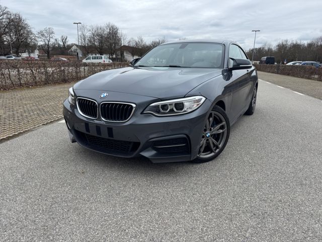 BMW M235i