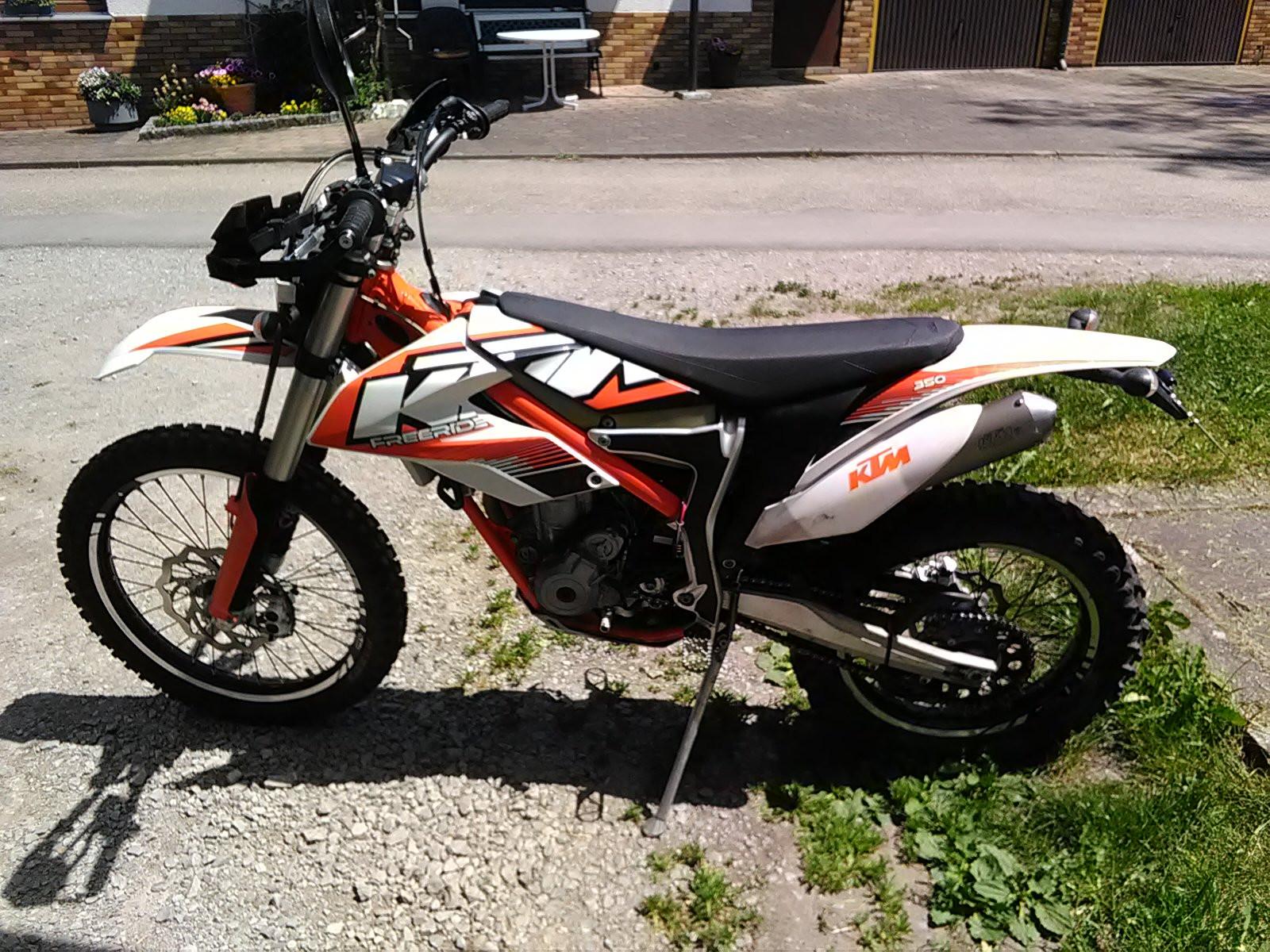 KTM Freeride 2013 — rear view