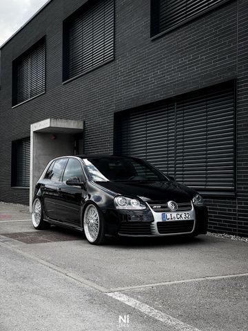 Volkswagen Golf 5 r32 Schalensitze DSG 4-Motion Gepfe...