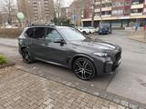 BMW xDrive50e | M-Sport Pro Individual Sky, Massage