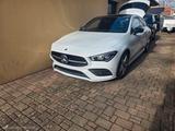 Mercedes-Benz CLA 220 Shooting Brake CLA 220 d 4MATIC DCT ... - weiße Mercedes-Benz CLA 220 Shooting Brake