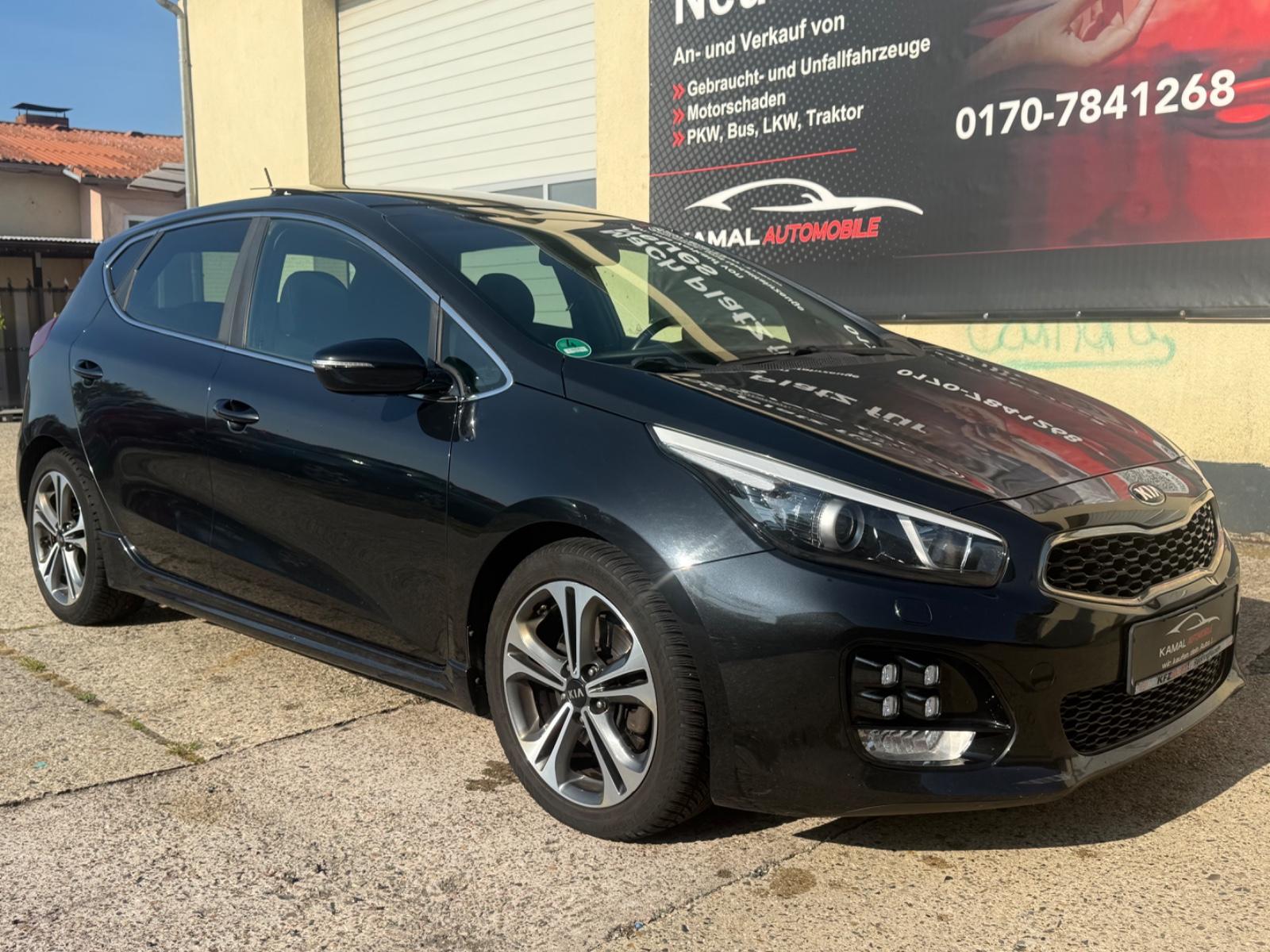 Kia cee'd / Ceed GT-Line Pano PDC Kamera HU 11.27