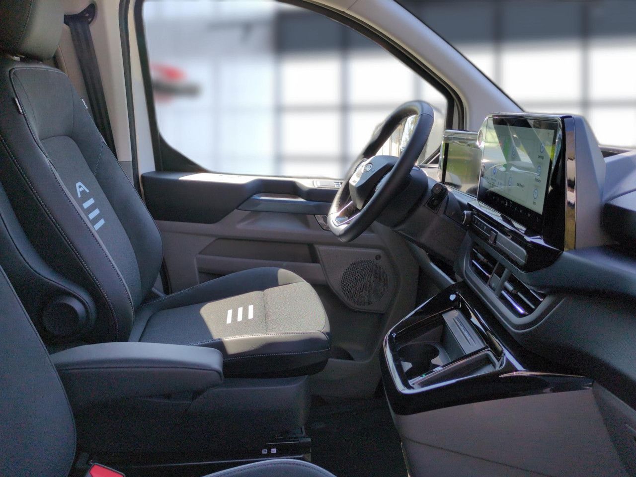 Ford Tourneo Custom - Bild 23