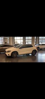 Mercedes-Benz GLA 220 4MATIC DCT - - gebrauchte Mercedes-Benz GLA 220 aus dem Jahr 2019