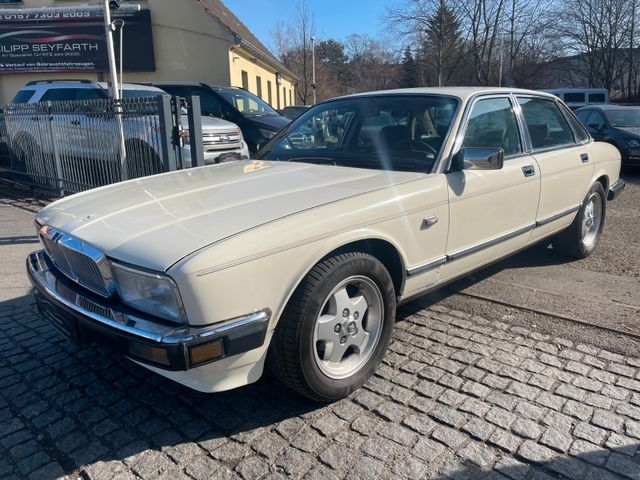 Jaguar XJ6 3.6 V6 Sovereign*AUT.*LEDER*KLIMA*