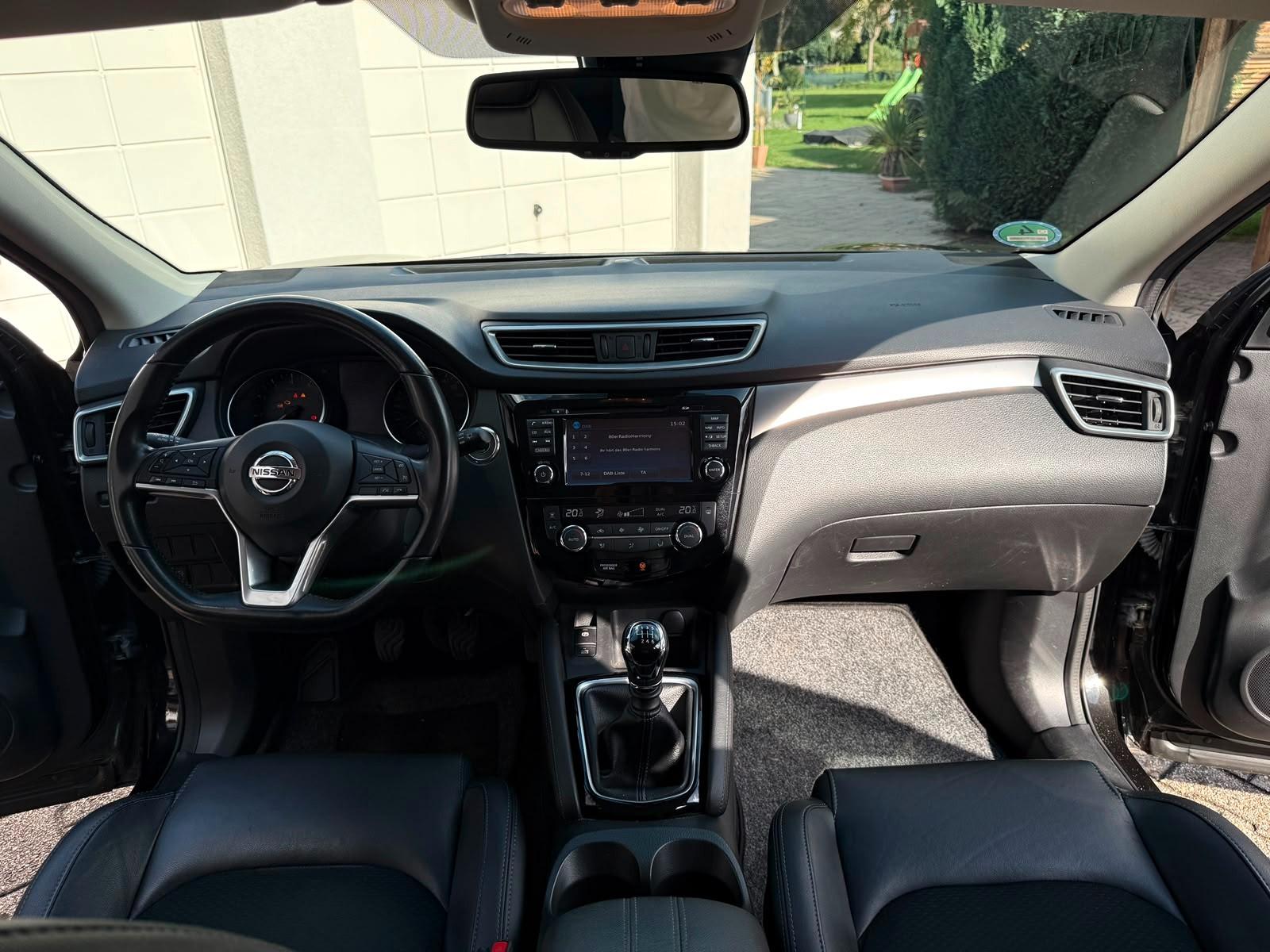 Nissan Qashqai 1.6 DIG-T Tekna 