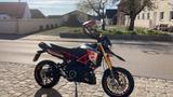 Aprilia Dorsoduro 900 - APRILIA DORSODURO 900