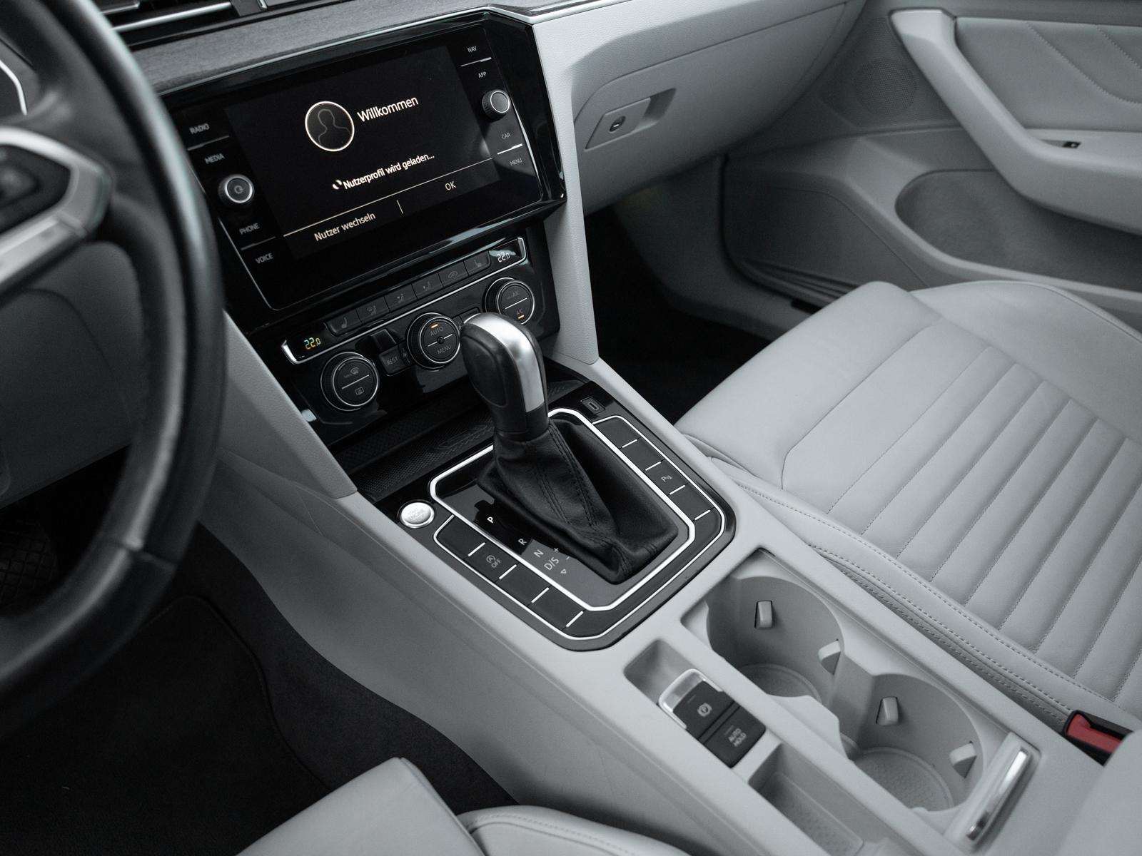 Volkswagen Passat Elegance 4Motion Business-P Prem., миниатюра 23
