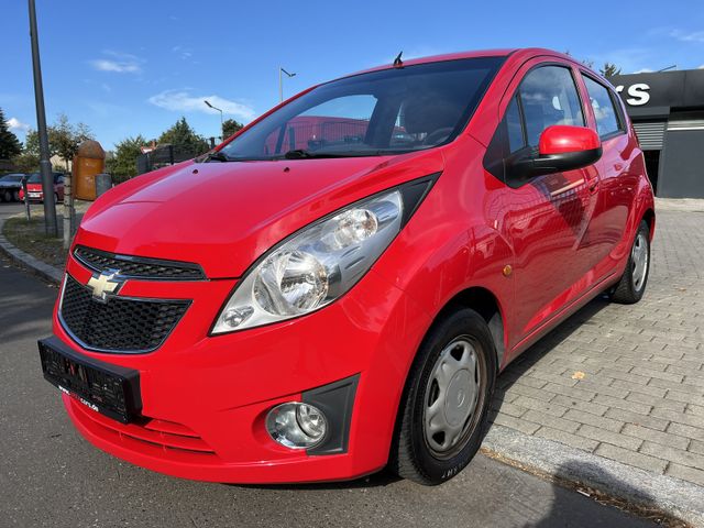 Chevrolet Spark 1.0 LS KLIMA CD MP3 TÜV UND BREMSEN-NEU