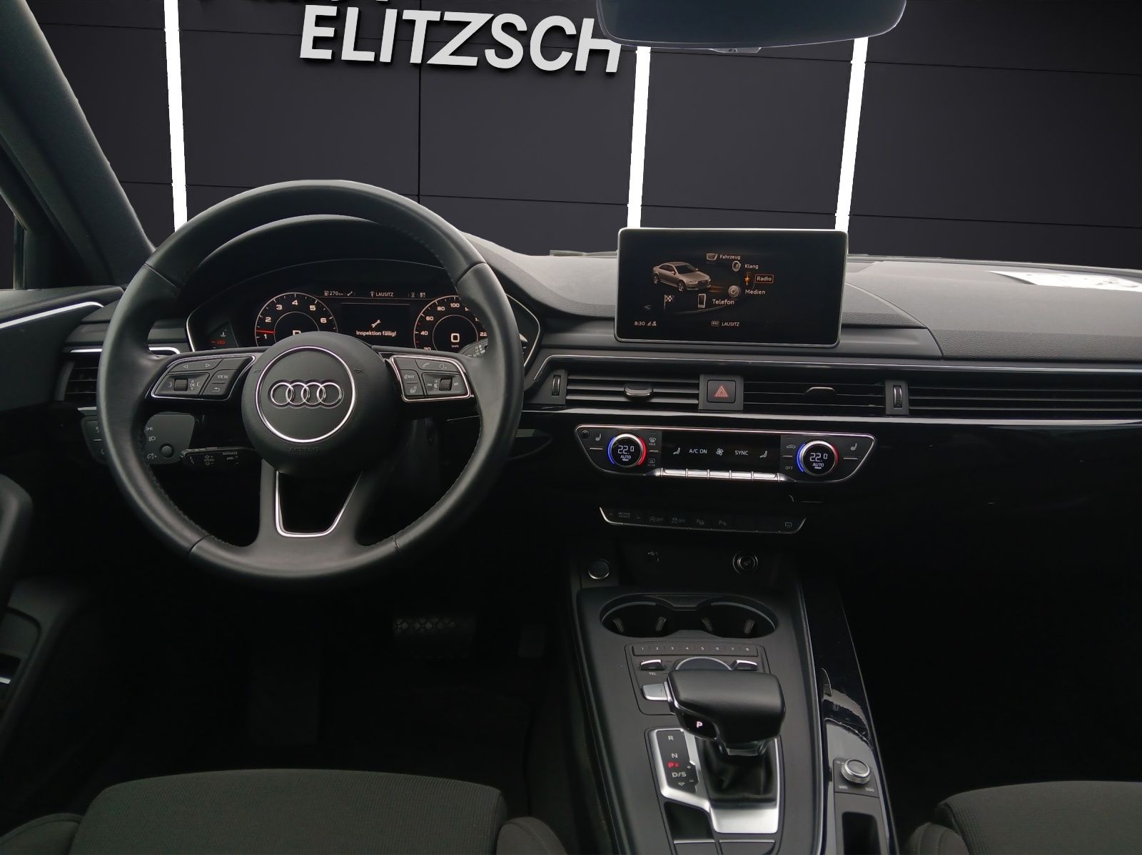 Fahrzeugabbildung Audi A4 TFSI sport S-Line-Black LED AHK Navi AVC ACC