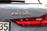 BMW 135 M135 xDrive A -306 PS | H&K | Panorama | HUD - graue BMW 135