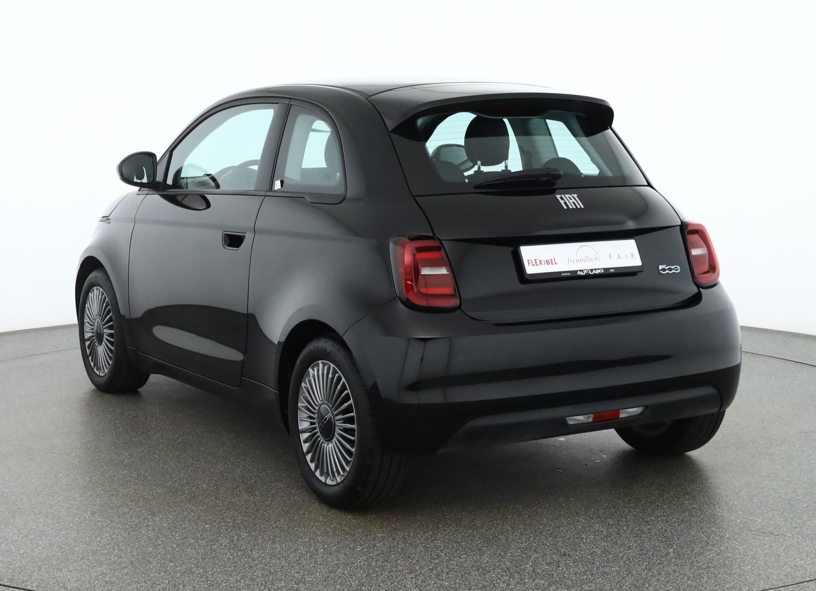 Fiat 500e Standheizung Android Apple Tempomat DAB USB imagem 3
