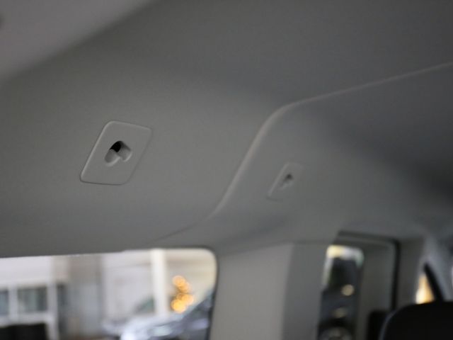 Volkswagen Caddy Maxi eHYBRID DSG LED ACC AHK KAMERA 7SITZ