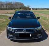 Volkswagen Passat/R-Line/Elega/Facelift/AHK/Pano/Matrix - gebrauchte Volkswagen Passat Variant mit Facelift