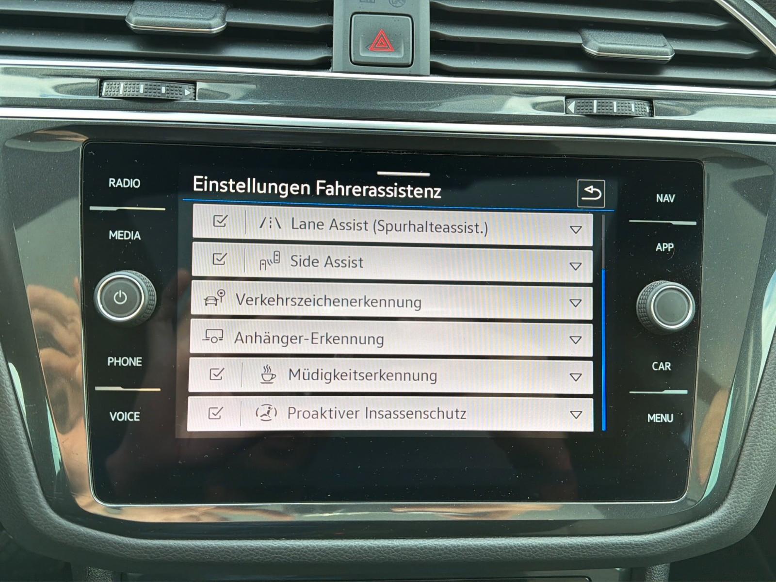 Volkswagen Tiguan Life 2.0 TDI ACC PANO AHK SHZ, миниатюра 19