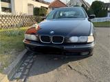 BMW E39 520i - BMW 520 aus 2000: 520i