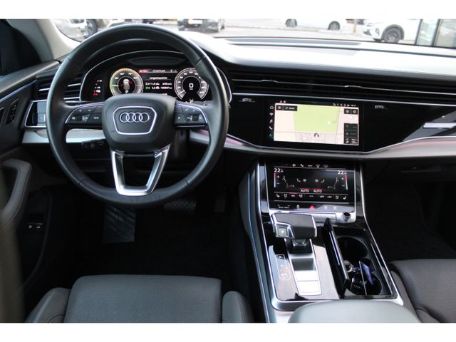 Q8 55 TFSI e qu. S-Line - Tour*Kamera*HUD*MTRX*1