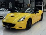 Ferrari GIALLOTRIPLOSTRATO Ferrari California DCT - Ferrari California mit Halbautomatikschaltung