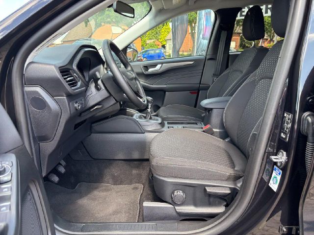 Ford Kuga 1.5 Titanium NaviWinterpaket 
