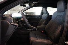 AUDI SQ5 TFSI | Pano | Carbon | Tech pro | HuD | B&O AUDI SQ5 TFSI | Pano | Carbon | Tech pro | HuD | B&O