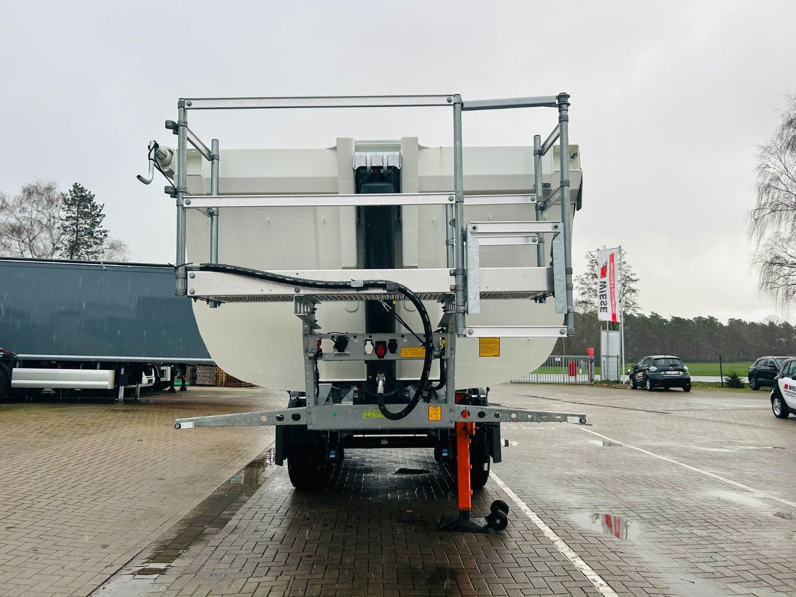 Fahrzeugabbildung Schmitz Cargobull Thermomulde 24m³  isoliert SOFORT VERFÜGBAR