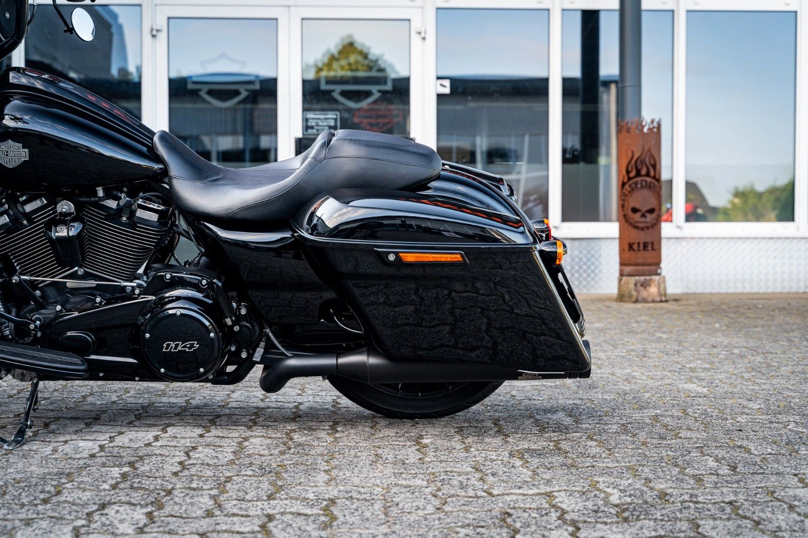 Fahrzeugabbildung Harley-Davidson STREET GLIDE SPECIAL 114 CUI - JEKILL & HYDE -
