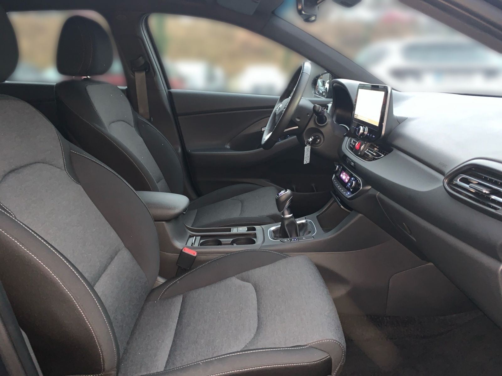 Fahrzeugabbildung Hyundai i30 1.0 T-GDI Connect & Go Navi LED