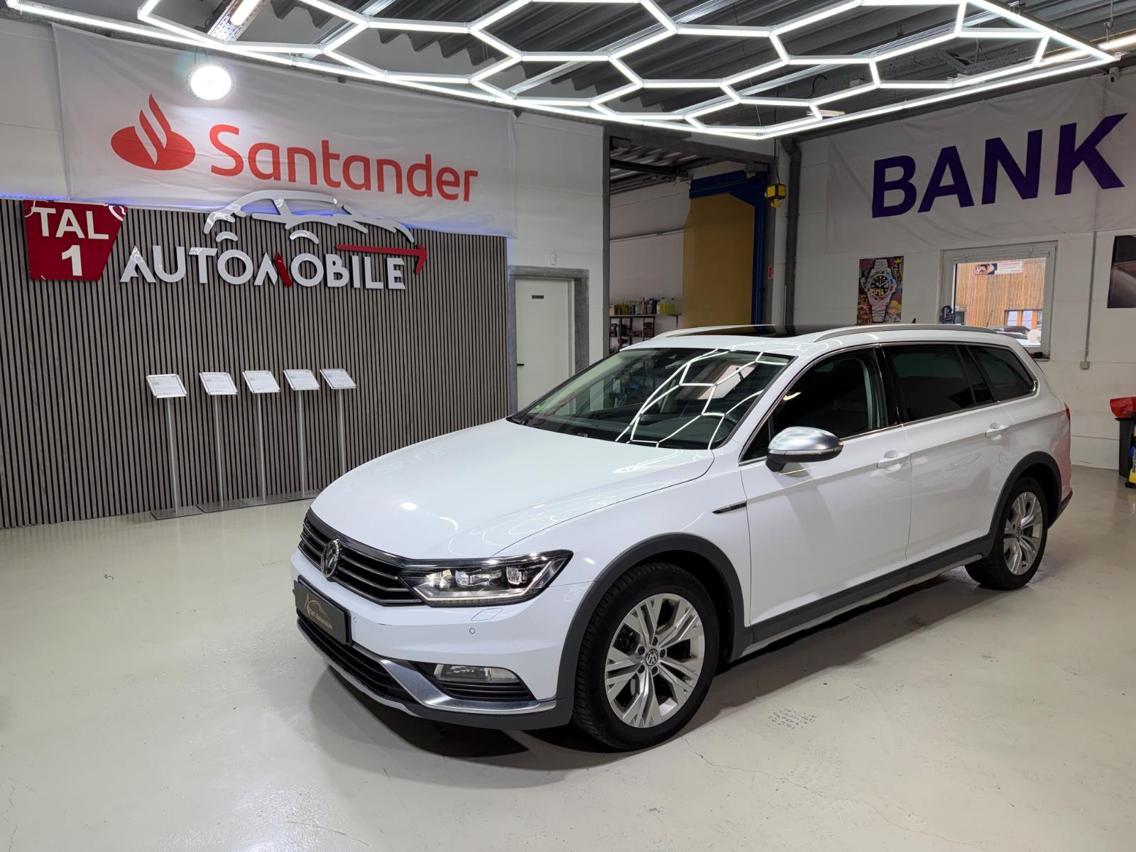 Volkswagen Passat Variant Alltrack 4Motion Pano 19' AHK KAM