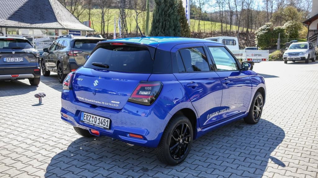 Autohaus Zimpel & Franke - Suzuki SWIFT COMFORT+ ALLGRIP HYBRID LED+NAVI+SHZ - Bild 3 Autohaus Zimpel & Franke - Suzuki SWIFT COMFORT+ ALLGRIP HYBRID LED+NAVI+SHZ - Bild 3